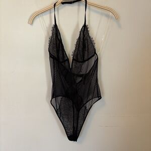 Victoria’s Secret Very Sexy V-wire Teddy M Sheer‎ Lace Lingerie